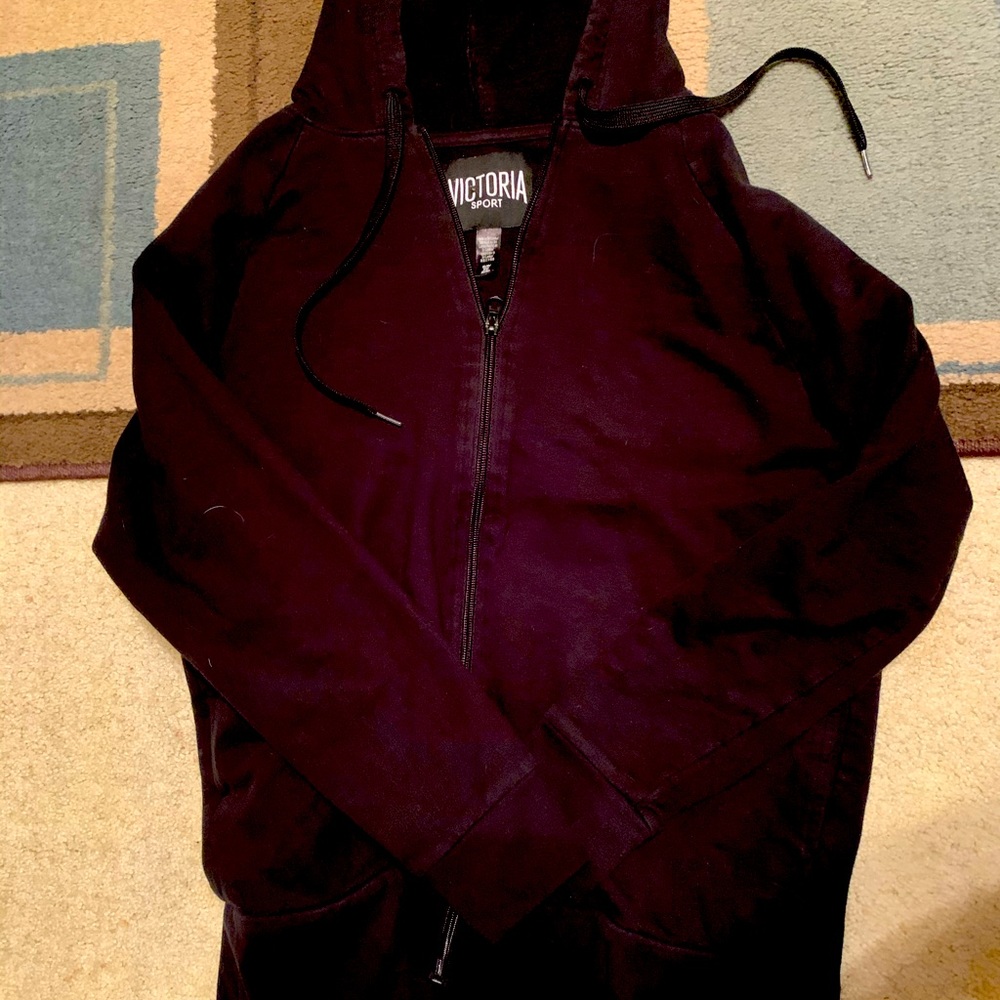 Victoria Sports Zip Up Jacket - Picture 1 of 3